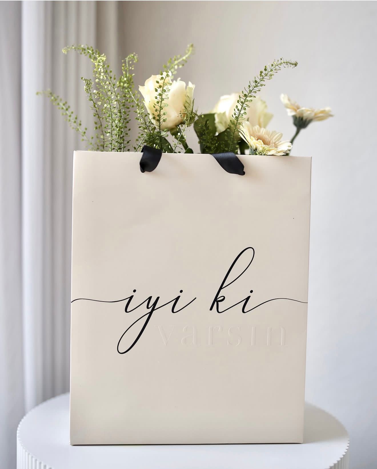 Iyiki varsin Geschenktaschen